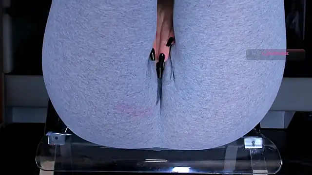 Cameltoe_squirt_inPants webcam