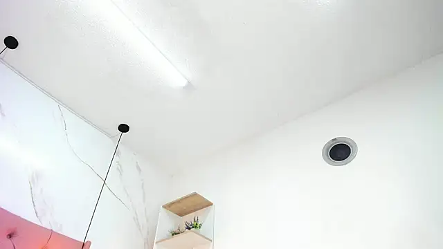 Belle_Brunette webcam