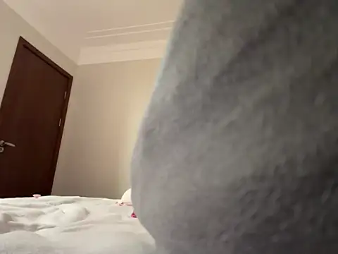 _wetsand_ (F young) - meow meow meow