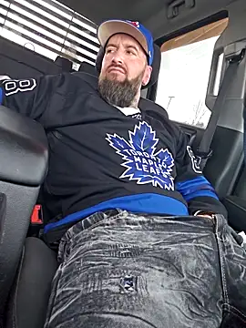 Beardedtattood webcam