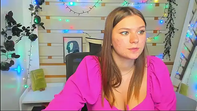 Josephine_Kiss webcam