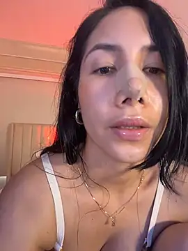 ArianaReynoldss webcam