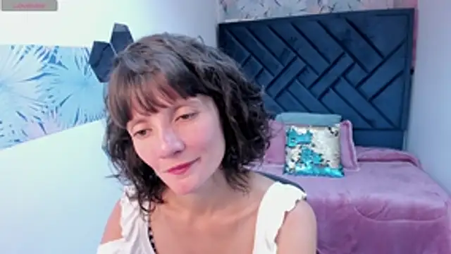 Valery_More__ webcam
