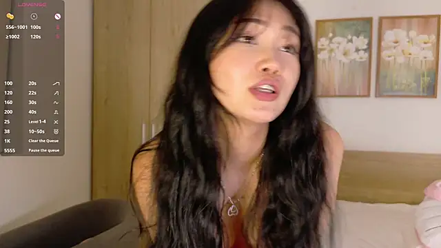 pinkyblooom webcam