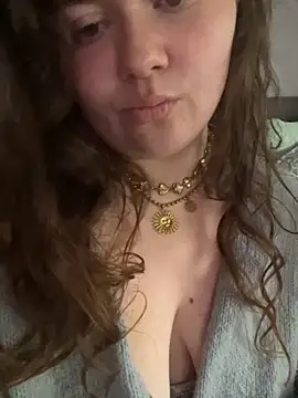 SummerHoney webcam