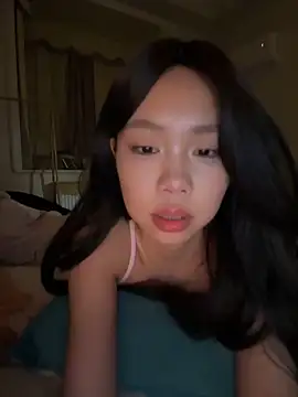 jolie_33 webcam