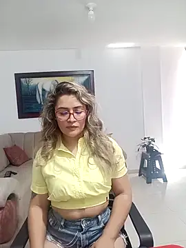 amara_11 webcam
