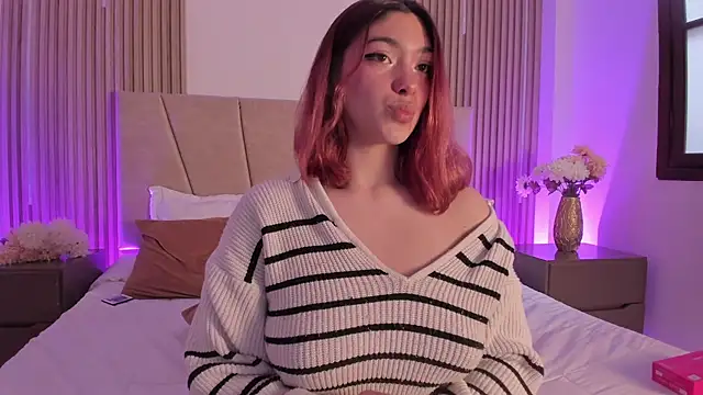 Victoria_Beaumont webcam