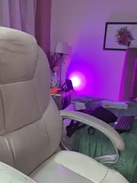 Selenee23 webcam