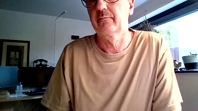 HotLucas66 webcam