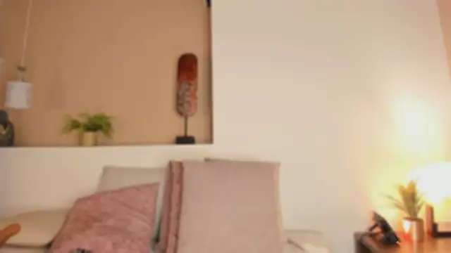 mia_crawford (F young) - All naked + fingering