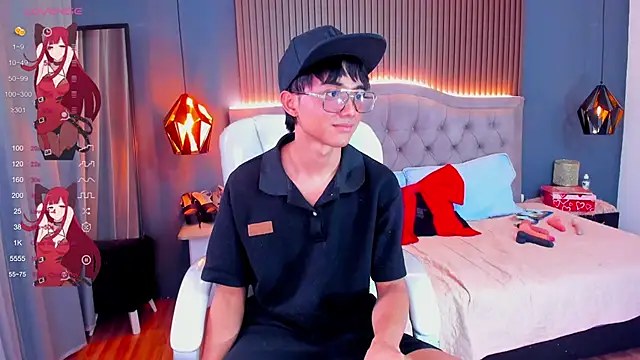 noa_03 (M twink) - FULL BODY IN OIL + FINGER IN MI ASS