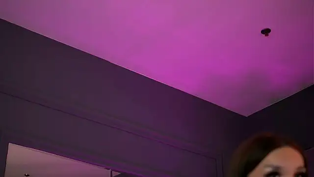 BrattyScarlet webcam
