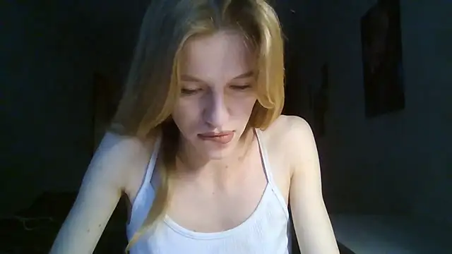 CuriousMildness webcam