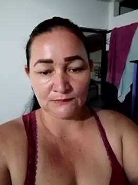 brenda2026_ (F milf) - Show baile