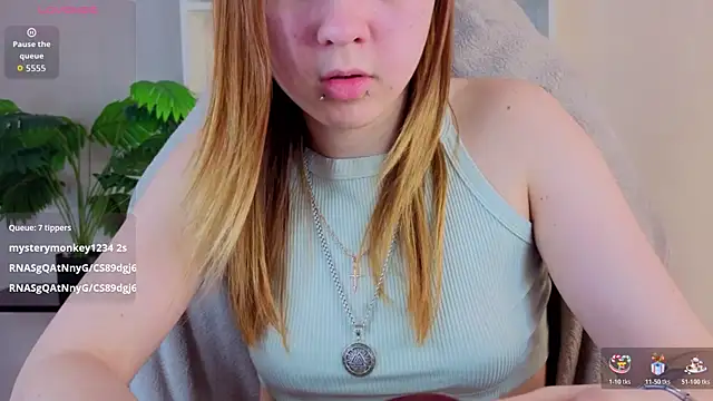 Lori_Bllossom webcam