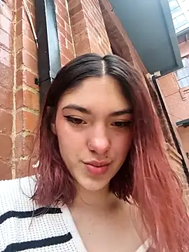 Victoria_Beaumont webcam