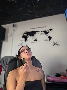 Isabella-Teen webcam