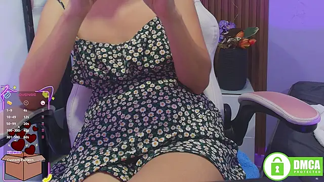 ana_gadot webcam