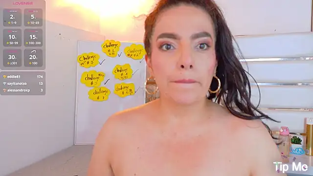 miiaa_collins_ webcam