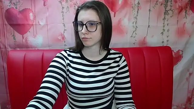 LilianaShine webcam