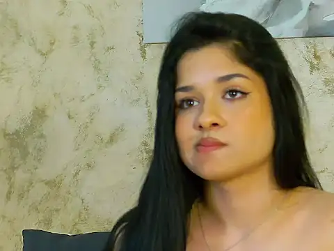 MissNaomiBelle webcam