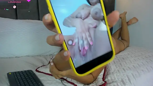 Paulinasiilver webcam