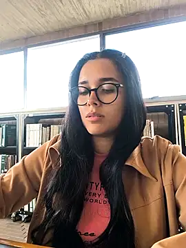 Annya-sweet webcam