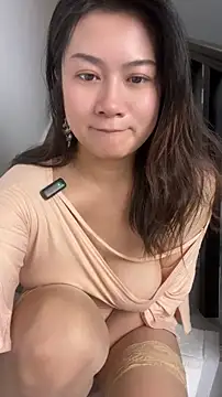 mo-mo-69 webcam