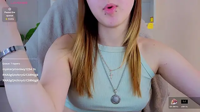 Lori_Bllossom webcam