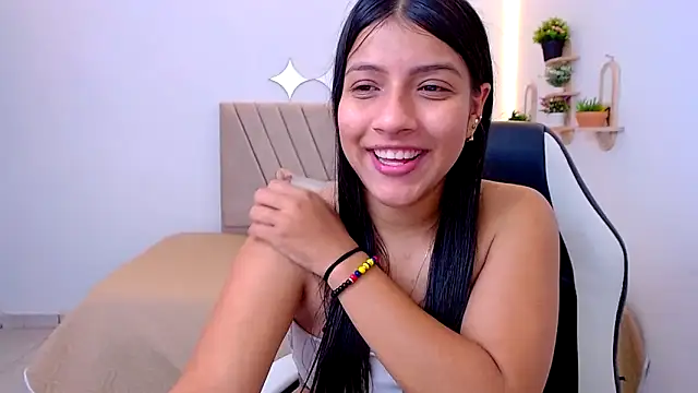 zara_cute webcam