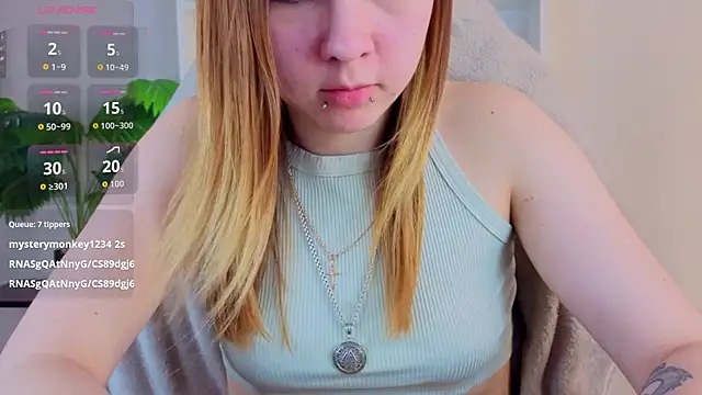Lori_Bllossom webcam