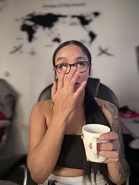 Isabella-Teen