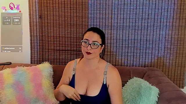 ariana_cross webcam
