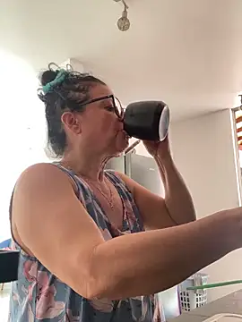Sharongirl07 webcam