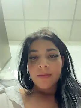 ArieliciousXXX webcam