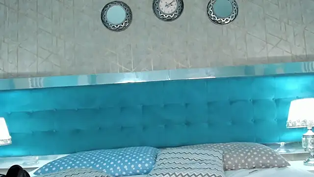 KateBlakee webcam