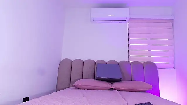 Marianahernadez_ webcam