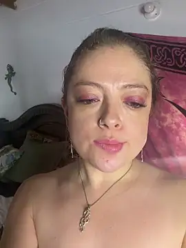 Lilith_Desire webcam