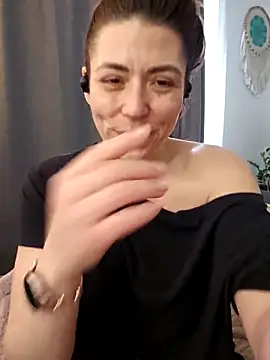 Ellie-Elizabeth webcam