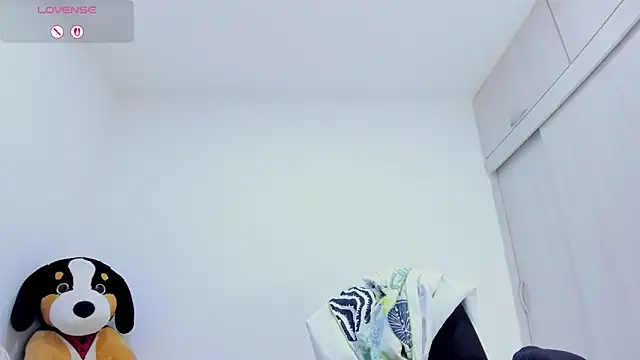 Amelia_Debora_Antonella