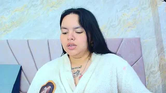 Mia_candy_0