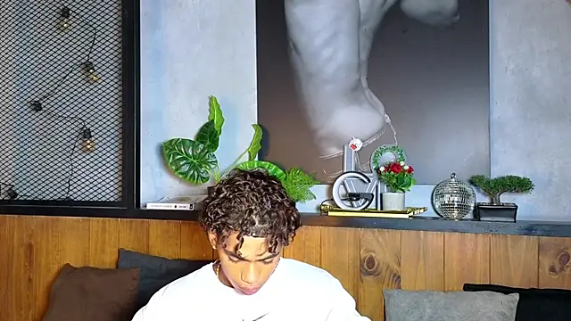 alancutee (M twink) - cum show