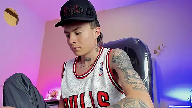 Nascary_Fox webcam