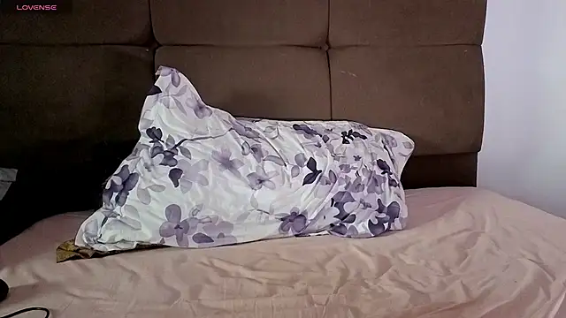 Jullyenn3