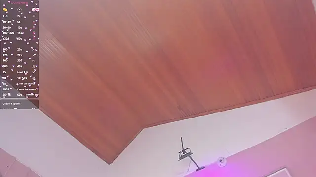 elodie_walker webcam