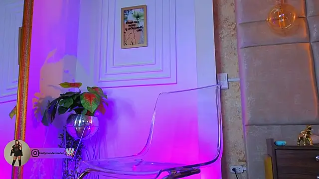 AlessiaLondon webcam