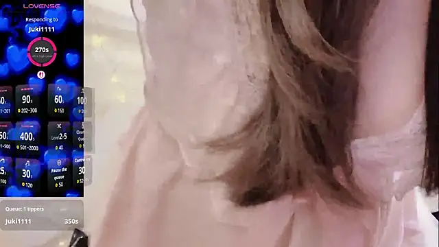 tw_zoella - Tw_Zoella's free webcam