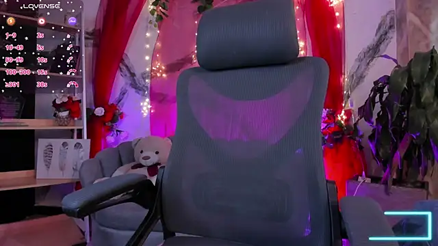 CarolineFyre webcam