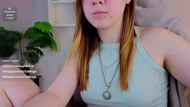 Lori_Bllossom webcam